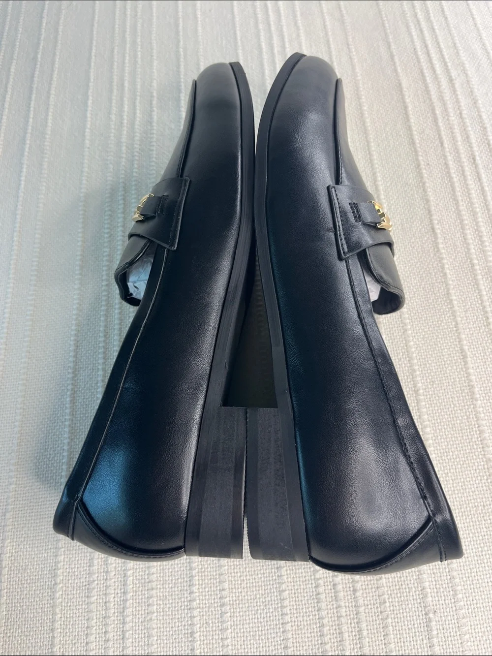 Dream Pairs: women's Black Leather Slip-On Loafers with Gold Bit, never worn NWT
